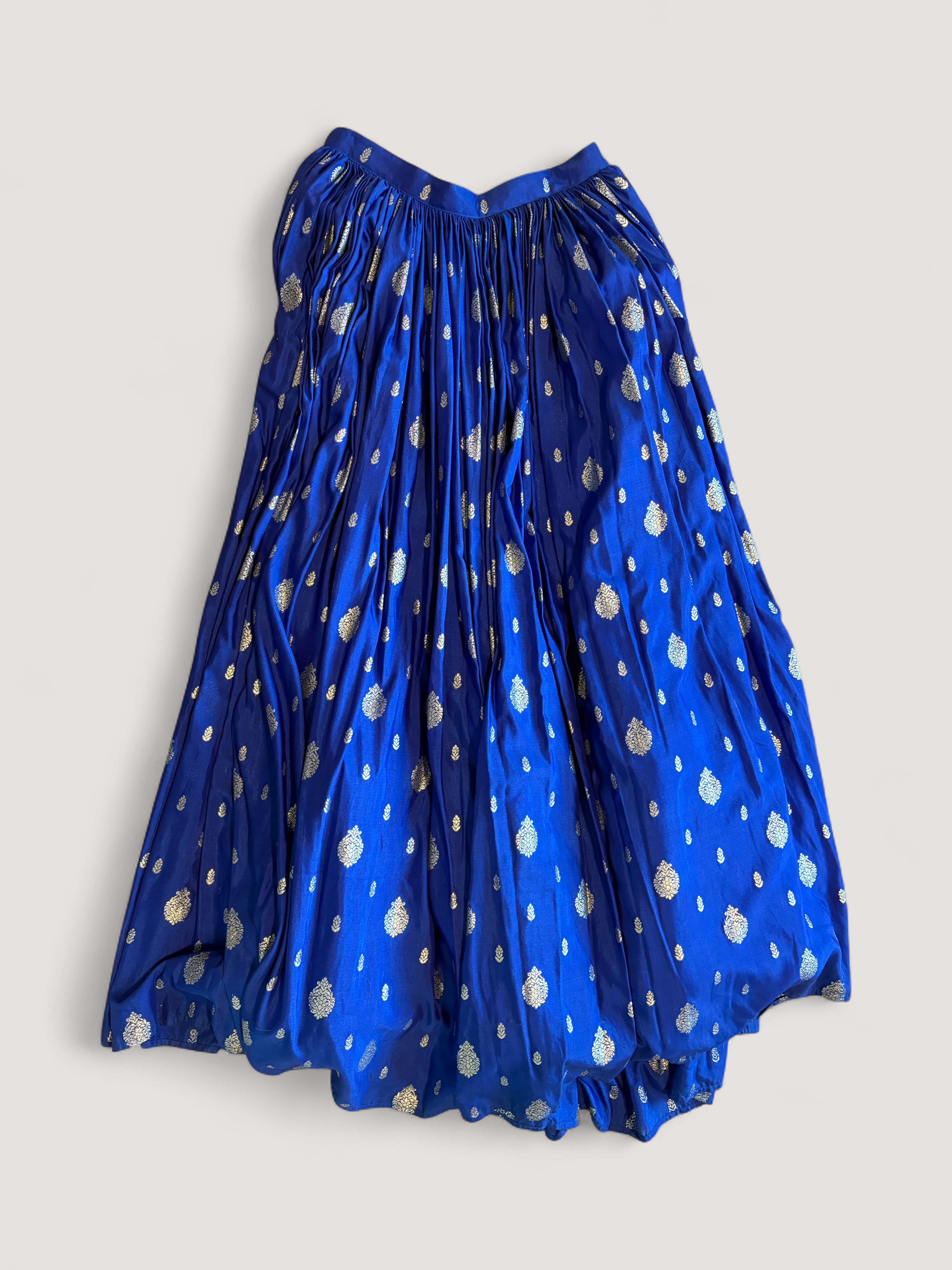 Lashkara Royal Blue Lehenga - Image 4